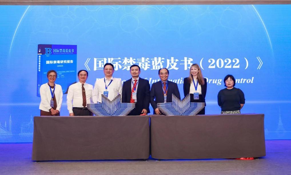 说明: 6910ae8ce374906774abbee8b549b8e