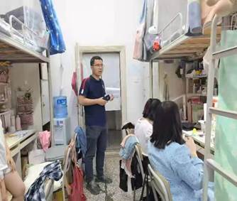 8d482e33068f49b1d97c95e0409211d